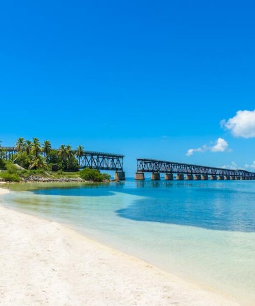 Florida yacht charter, Florida boat rental, luxury yacht charter Florida, yacht charter Miami, yacht rental Florida, Miami luxury yacht rental, Fort Lauderdale yacht charter, Florida Keys yacht charter, Palm Beach yacht rental.
