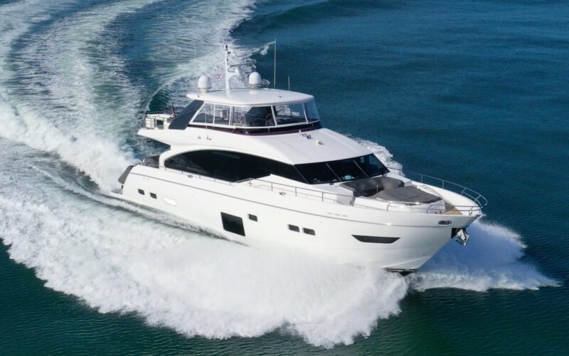 LADY G 88' Princess 2019 Profile