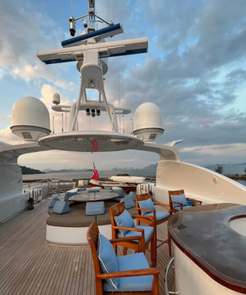 LATITUDE 147' 7" (45m) Timmerman Yachts 2009/2022 Sundeck