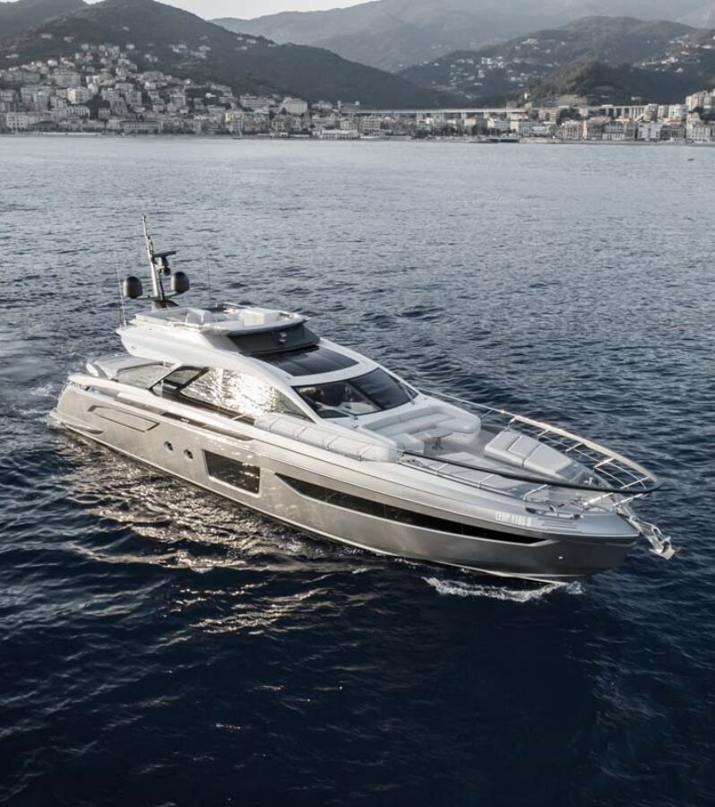 PROFILE NEVER GIVE UP 80' AZIMUT, Italy