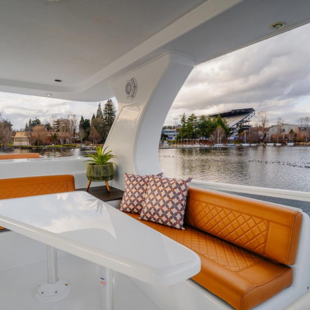 Sundeck of SUMMER SUNSET, a 92-foot Tarab yacht for charter in the Pacific Northwest.
