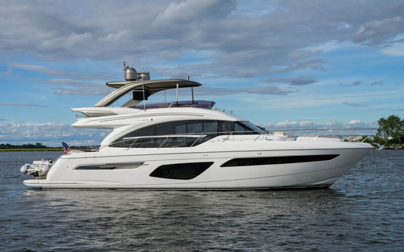 THE MUSE - 62' Princess F62 2020