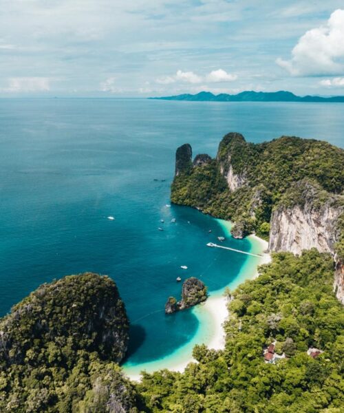 Thailand yacht charter, Phuket yacht charter, Thailand luxury charters, yacht rental Thailand, sailing in Thailand, Phuket boat charter, Thailand private yacht, Andaman Sea charter, Koh Samui yacht rental, luxury yacht Thailand, Thailand boat rental.