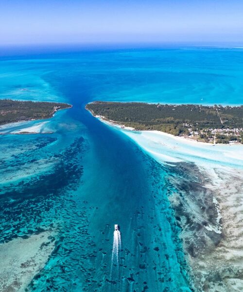 Worth Avenue Yachts Charter Vacation 2025 013