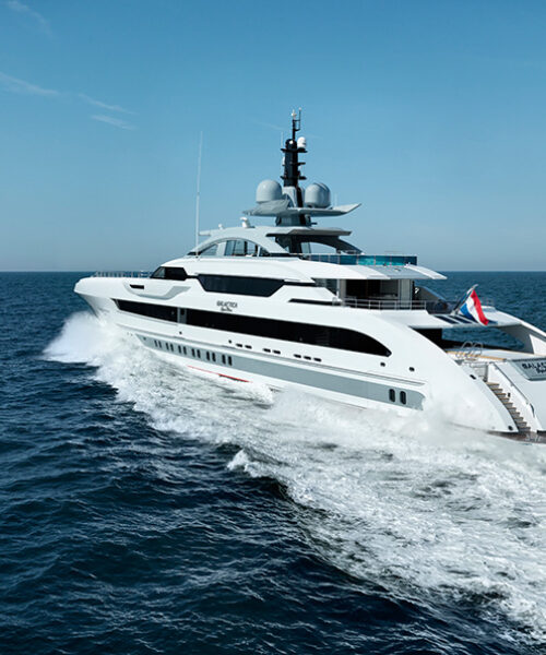 worth-avenue-yachts_heesen_galactica-super-nova_-14