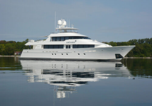 Buying a Superyacht Guide - make this superyacht yours!